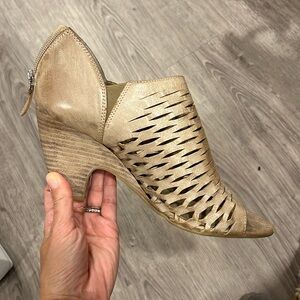 Franco Sarto leather open toed heels